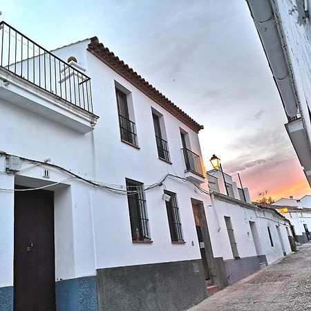 Casa Centenaria Con Encanto Zufre Ngoại thất bức ảnh